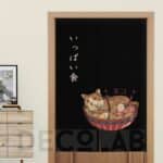 Rideau de porte japonais à motif style manga chat ramen