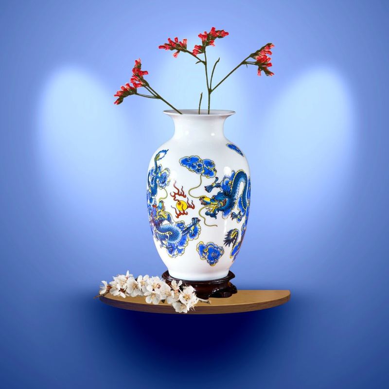Vase Dragon Style Japonais en Céramique Blanc lifestyle 2